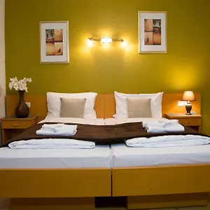 Garni Roedelheimer Hof 2* Frankfurt am Main